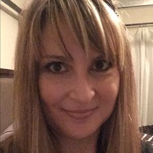 Meet your Posher, Rae